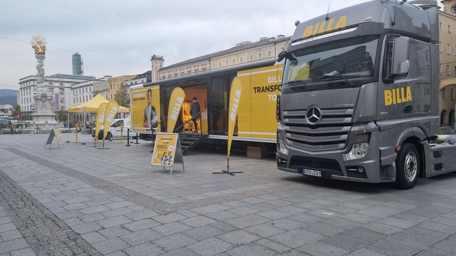 Showtruck bei einem Tourstopp